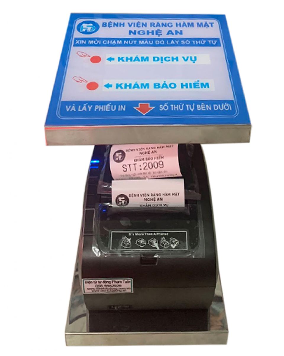 máy lây số xếp hàng tự động bệnh viện